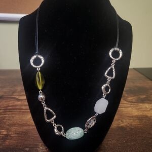 BOGO💖Lia Sophia RAZZ Necklace BNWT